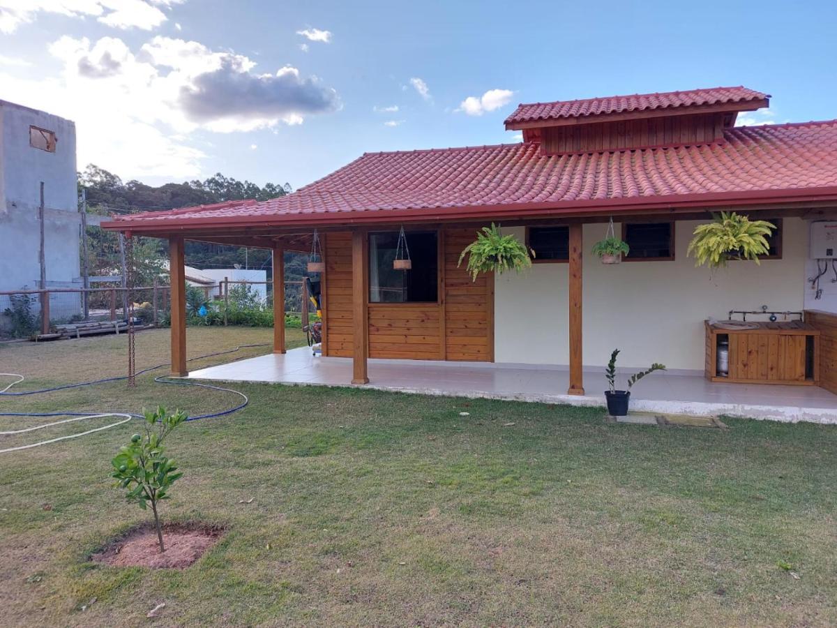 Chale Vale Do Luar
